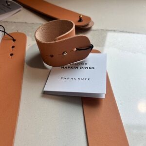 *BRAND NEW* 10 Tan Leather Napkin Rings from Parachute (5 sets of 2)